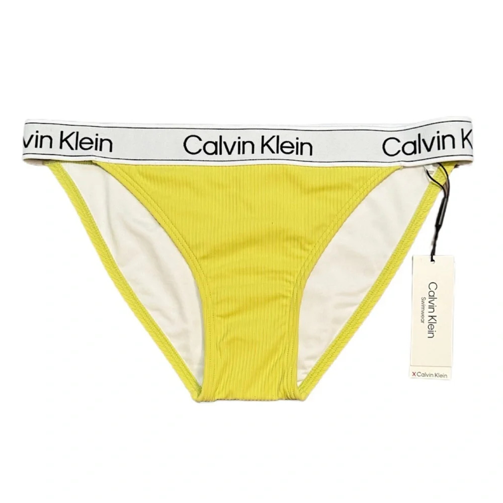 Calvin Klein Women's Standard Silky  Rib Fabric Bikini Bottom Size LG NWT